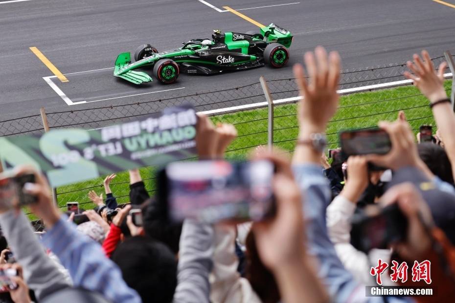 维斯塔潘:F1中国大奖赛收官 维斯塔潘夺冠