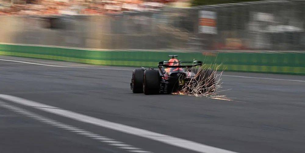 F1赛车:早读 | 从飞机起飞后的“脏气流”说起F1赛车，是什么将F1赛车牢牢“吸”在赛道上？