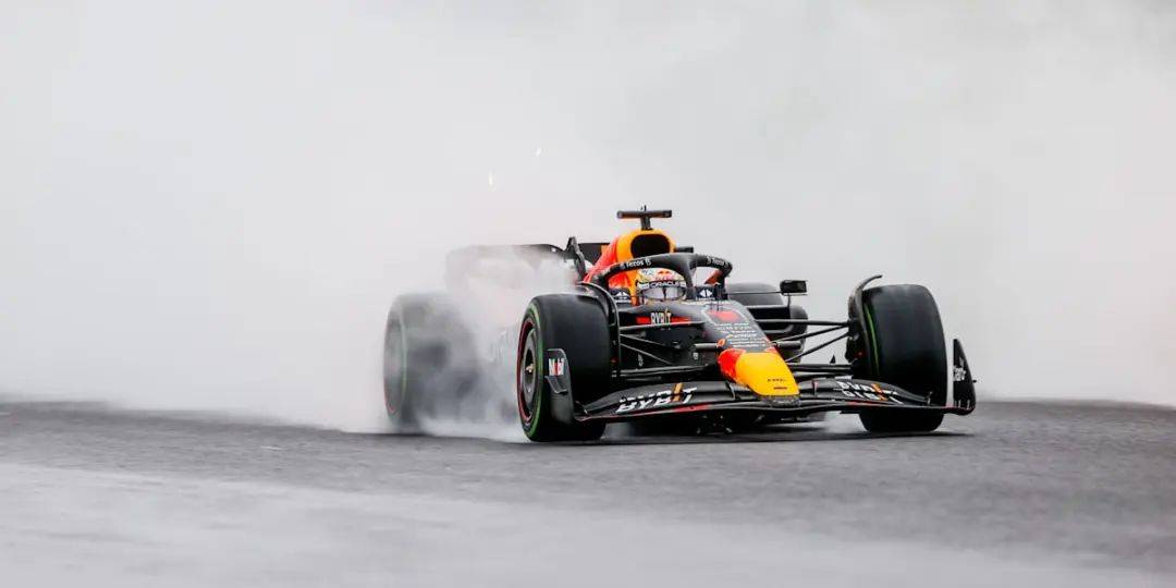 F1赛车:早读 | 从飞机起飞后的“脏气流”说起F1赛车，是什么将F1赛车牢牢“吸”在赛道上？