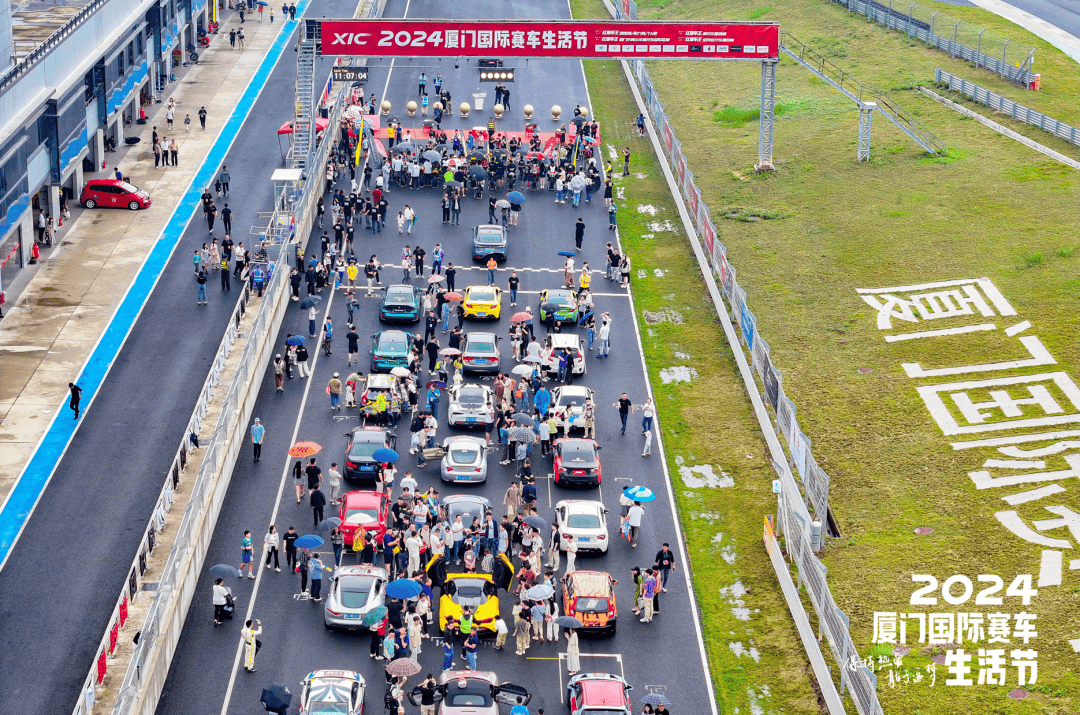 赛车:这个五一赛车，爱赛车的人都去了这儿→